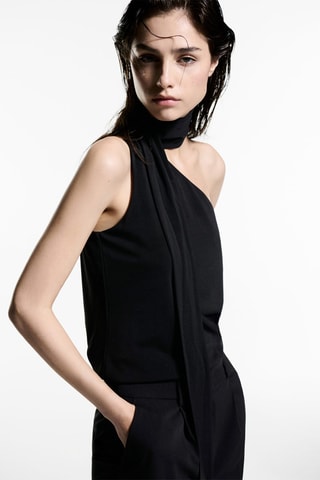 Top asymétrique col ras-de-cou - Noir