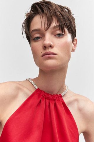 Robe emmanchures américaines détail strass - Rouge