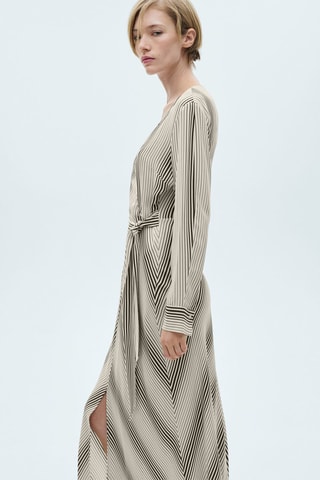 Robe en imprimé rayures noeud - Écru