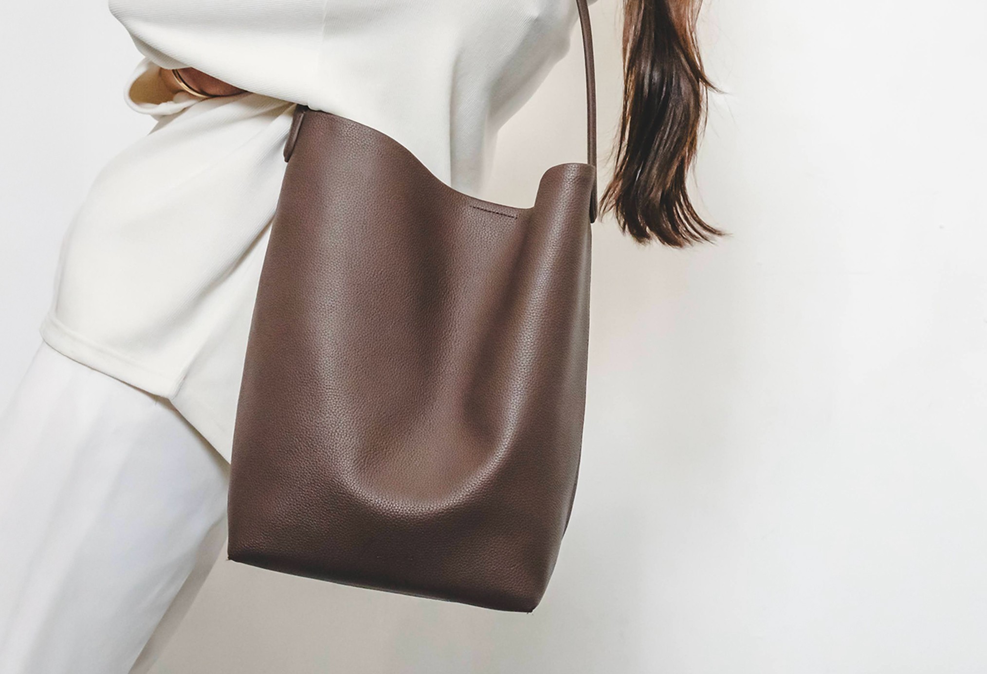 CHRISTIAN LAURIER à super prix sur SHOWROOMPRIVÉ