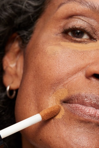 Anti-olheiras Colorstay Flex Wear Full Cover™ - N°060 Deep - 10 ml