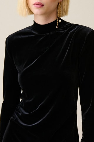 Vestido direito em veludo - Preto