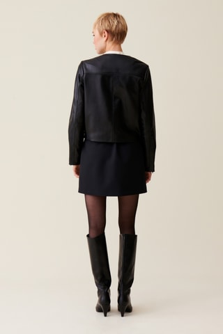 Casaco em em couro de cordeiro - Preto