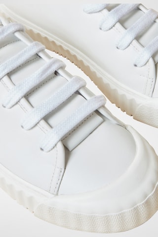 Sapatilhas em couro - Branco