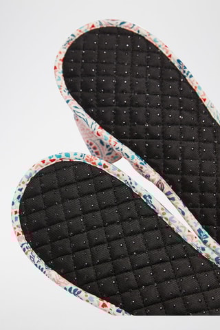 Pantufas - Branco e azul