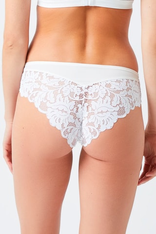 Shorties Sometimes Cru