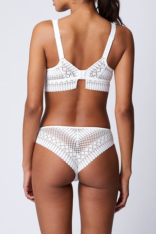 Soutien ampliforma 102 ans Cru