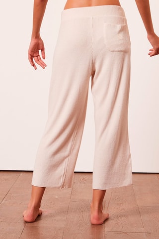 Calças wide legs 7/8 Amythis Cru