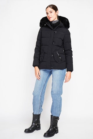 Blusão com capuz - Preto