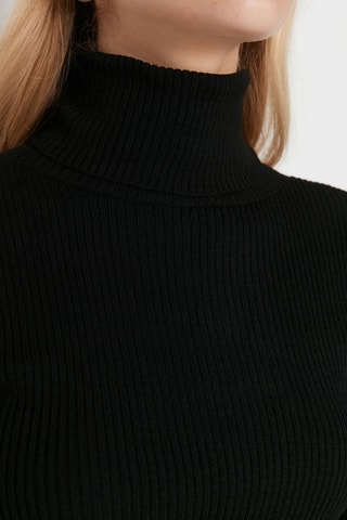 2 camisolas slim - Branco e preto