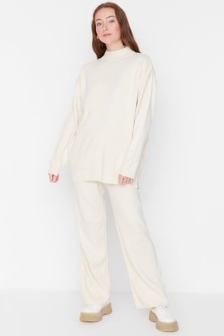 Camisola e calças - Branco