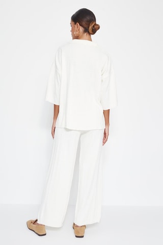 Blusa e calças wide legs - Cru