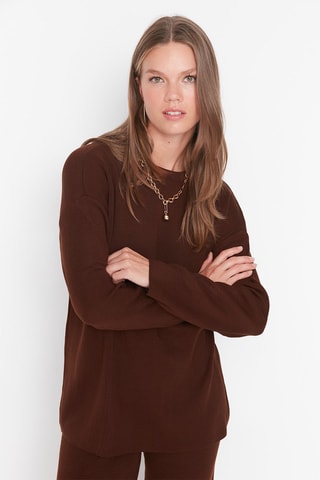 Camisola e calças - Castanho