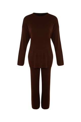 Camisola e calças - Castanho