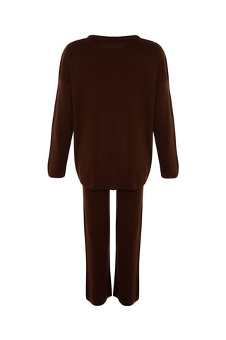 Camisola e calças - Castanho