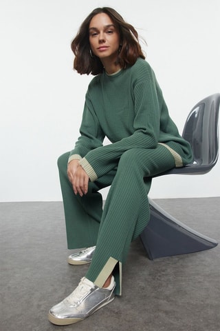 Camisola e calças - Verde