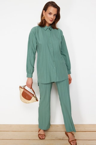 Camisa e calças wide legs - Verde