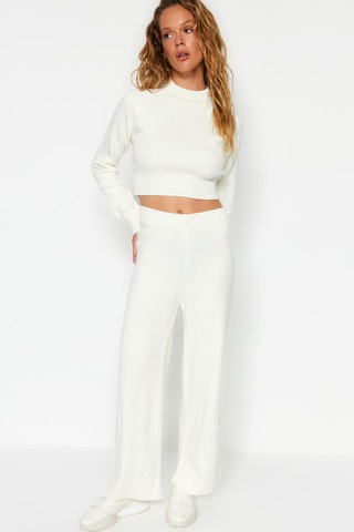 Crop top e calças - Cru