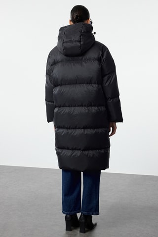 Blusão com capuz - Preto