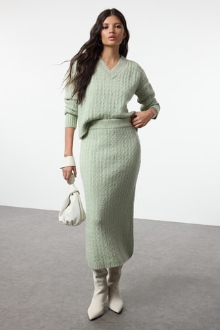 Camisola oversize e saia direita - Verde