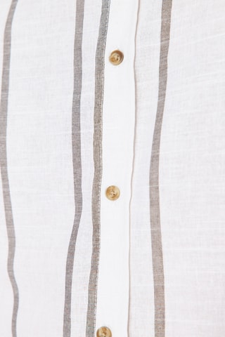 Camisa regular - Caqui