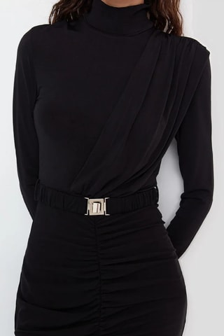 Vestido justo - Preto