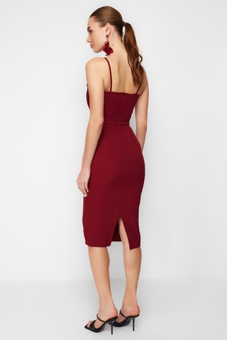 Vestido traçado - Bordô