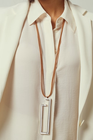 Colar Laurel - Banhado a prata e couro