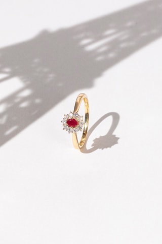 Anel Joal Ouro amarelo, rubis e diamantes