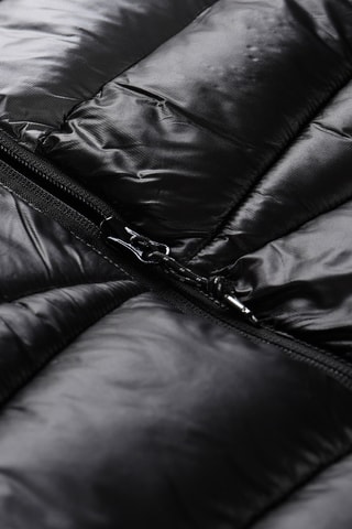 Blusão com capuz - Preto