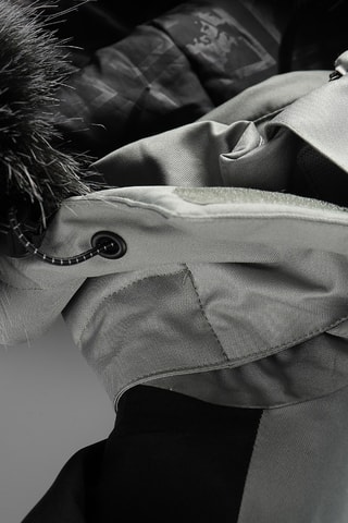 Casaco com capuz em pelo - Cinzento e preto