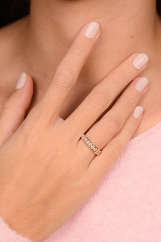 Trouwring  Rail  Geelgoud en Diamanten