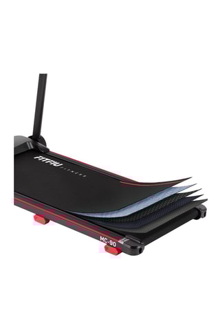 Passadeira MC-90 Velocidade máxima 14 km/h - Até 120 kg