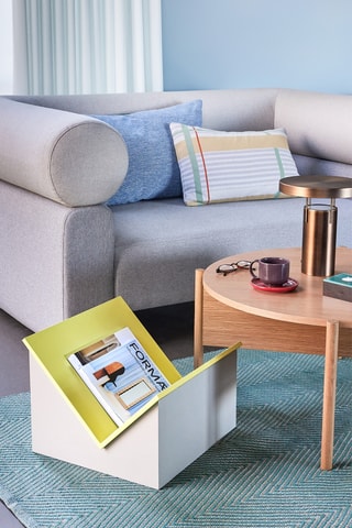 Suporte para revistas em freixo Tick - 42 x 33 x 45 cm