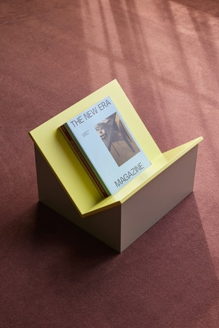 Suporte para revistas em freixo Tick - 42 x 33 x 45 cm