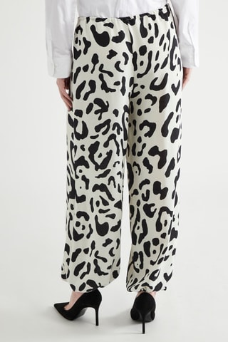 Soepelvallende Broek - Zwart en Wit