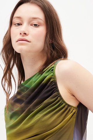 Asymmetrische Top Groen