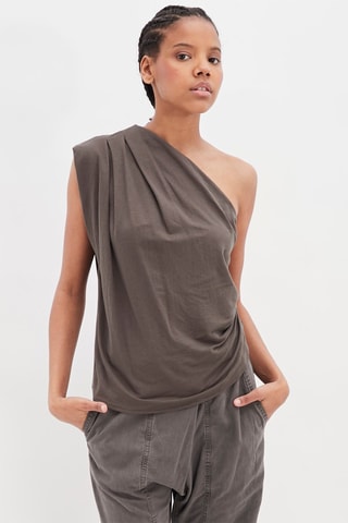 Asymmetrische Top Bruin