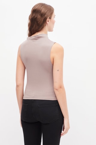 Top Taupe