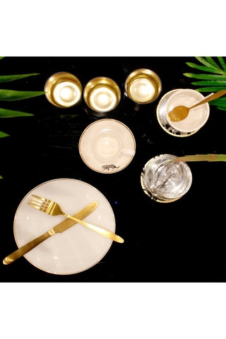 2 pratos de sobremesa em cerâmica e porcelana - 20 cm