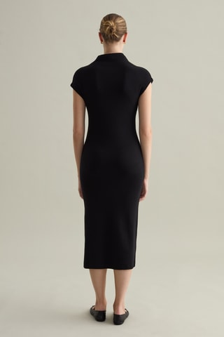 Nauwaansluitende Jurk - Zwart