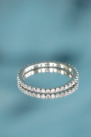Bague Tour Complet Lumineux - Or blanc et diamants