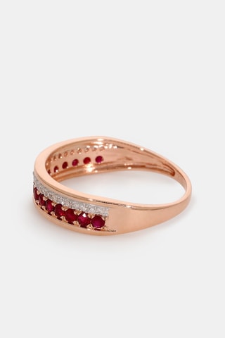 Bague 
Or rose, rubis et diamants
