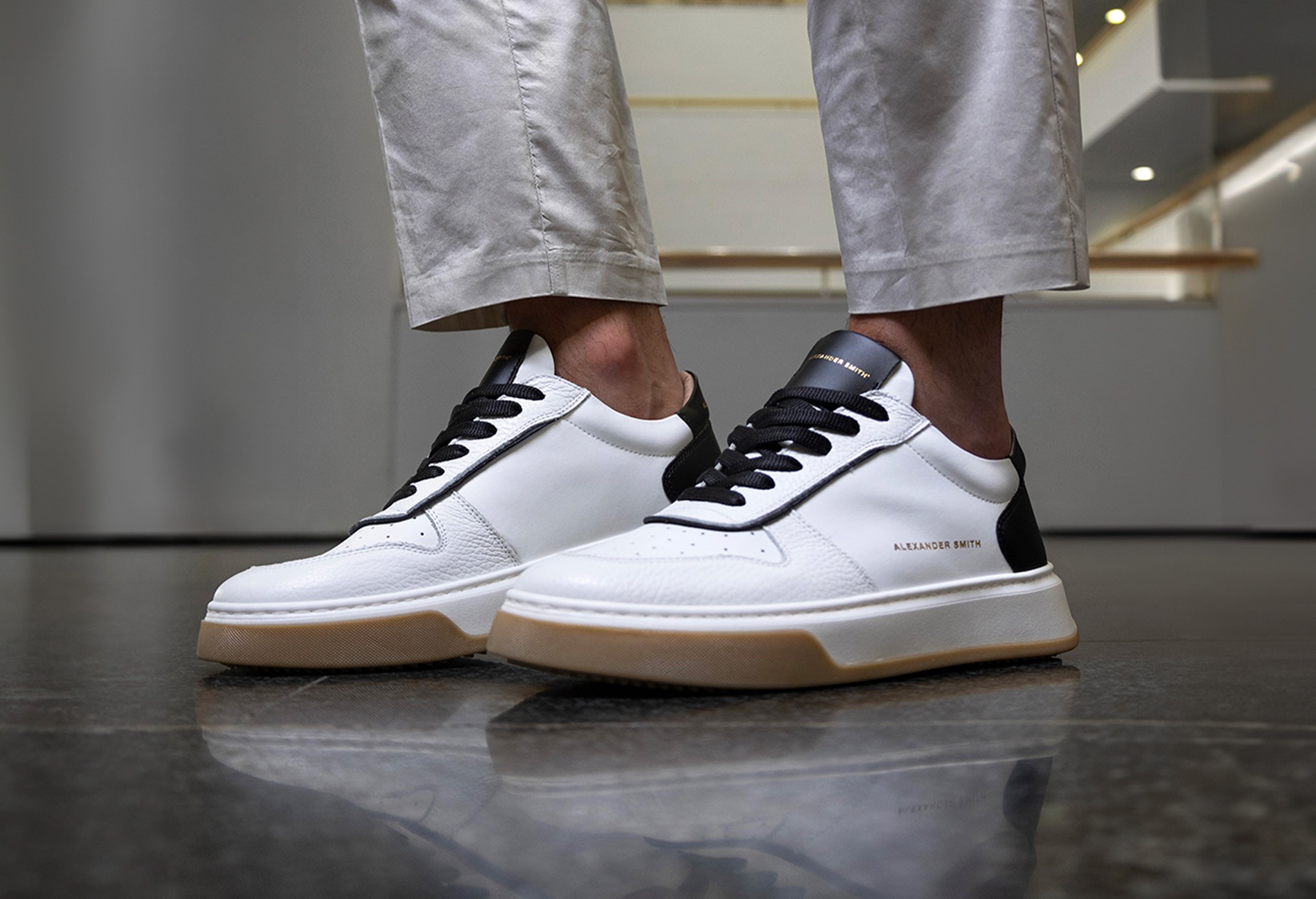 VOILE BLANCHE en promo sur SHOWROOMPRIVÉ