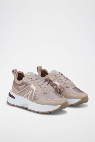 Platform Sneakers - Nude