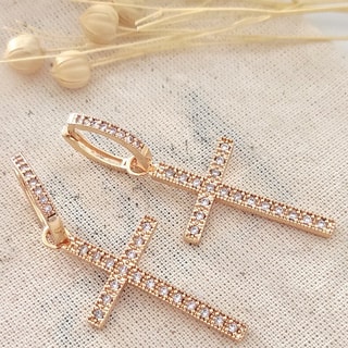 Boucles d'oreilles croix - Laiton plaqué or & zircons