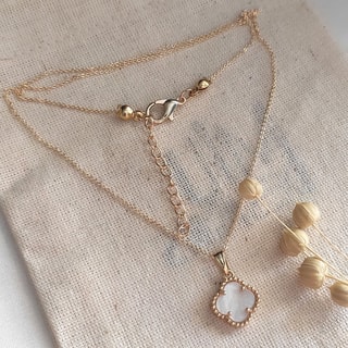 Collier trèfle - Laiton plaqué or & perle de nacre