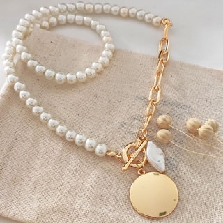 Collier - Laiton plaqué or & perles blanches