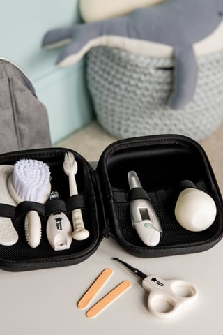 Estojo de cuidados do bebé 9 produtos - A partir do nascimento