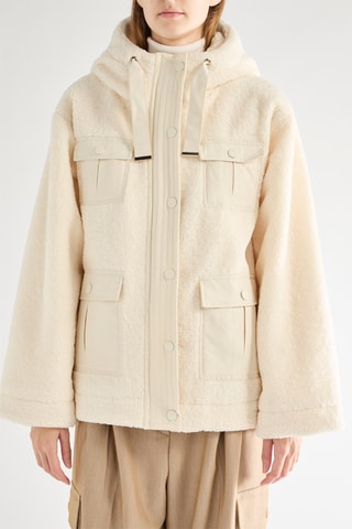 Parca com capuz - Cru